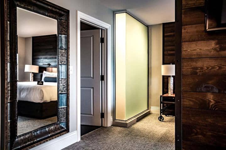 Room 20 of 51